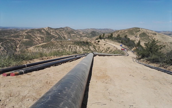 圖3  線路施工現(xiàn)場_副本.jpg